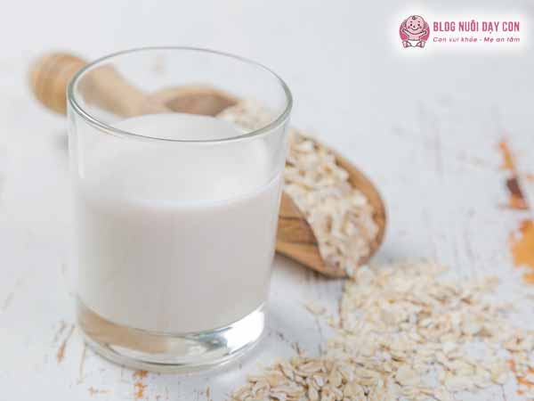 Dùng sữa yến mạch thay thế sữa bò trong khẩu phần ăn
